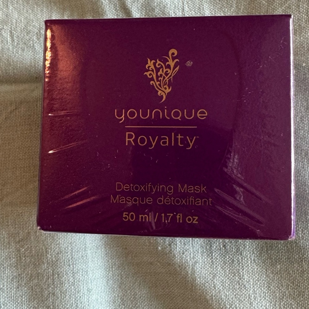 Younique‎ Royalty Detoxifying Masks 1.7 oz each - NEW IN BOX